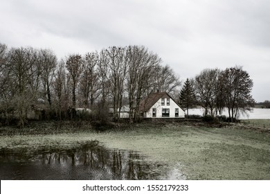 sodden clipart house