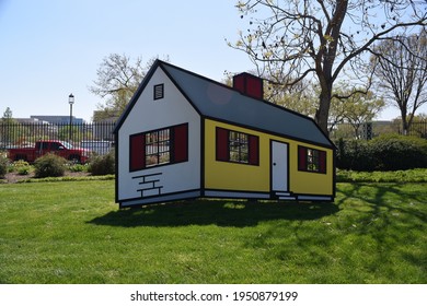 House I Is A Sculpture By Roy Lichtenstein