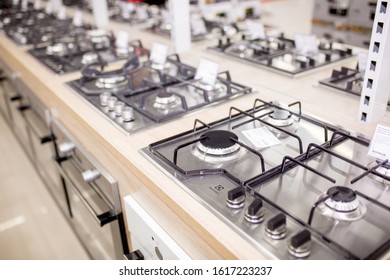 Household Appliances In The Store. Large Selection Of Home Goods. Assortment Of Electronic Devices. Buying New Home Appliances On Sale At A Mall. Kitchen Stove. Almaty, Kazakhstan, December 25, 2019