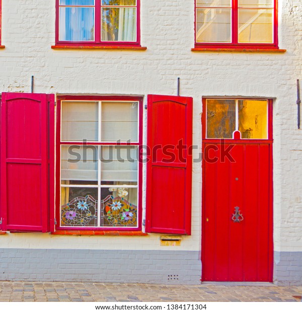 Houses Brugge Red Windows Doors Belgium Stock Photo Edit Now