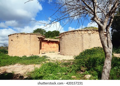 Houses Of The Chalcolithic Period (Bronze Age) 3500BC At Lempa, Cyprus