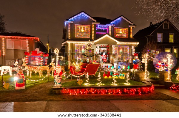 Houses Neighborhood Decorated Lighted Christmas New Stock Photo (Edit ...