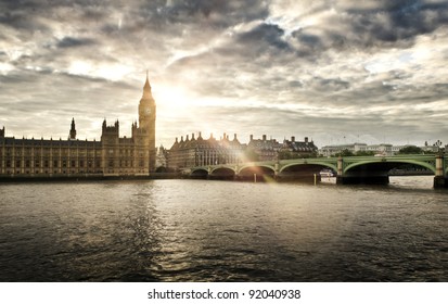 Houses of Parliament and Westminster bridge on a cloudy day