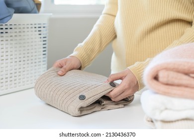 1,897 Housewife many hands Images, Stock Photos & Vectors | Shutterstock