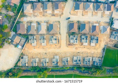 Housing Subdivision Or Housing Development. Also Call Tract Housing Consist Of House And Construction Site In Large Tract Of Land That Divided Into Smaller. Business Process By Developer And Builder.