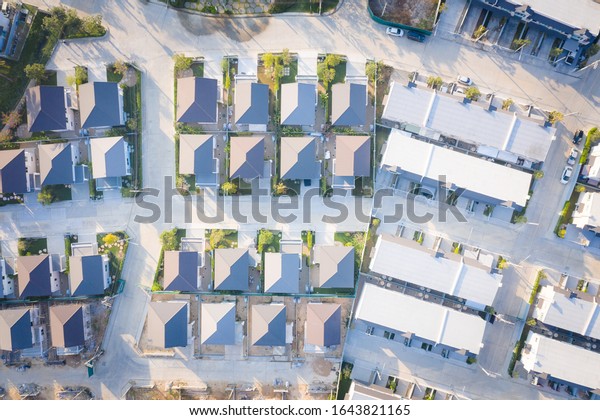 Housing subdivision or housing development.
Also call tract housing. Large tract of land that divided into
smaller. Business process by developer and builder. Aerial view in
Chiang Mai of Thailand.
