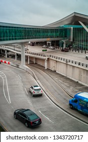 Houston Hobby Airport Terminal Drop Off Houston, TX / USA 03/19/19