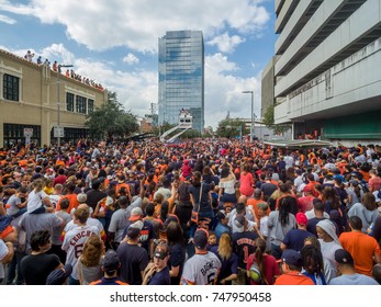 HOUSTON, TEXAS - NOV 3rd 2017 - World Series Champions Houston Astros Celebrate Their Win Over The LA Dodgers In A Homecoming Parade In Downtown Houston. 