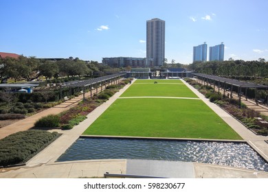 HOUSTON , TEXAS ON 24 JANUARY 2017: McGovern Centennial Gardens In Houston, Texas