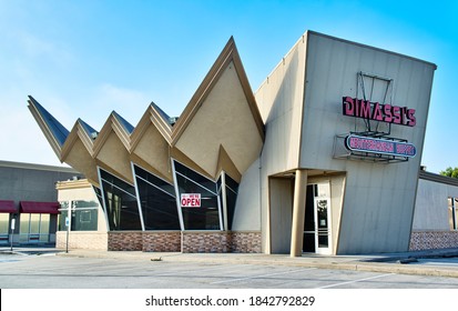 Houston, Texas USA 10-23-2020: Dimassi's Mediterranean Buffet Restaurant Exterior In Houston, TX. Family Owned Chain Store Business Since 1992.