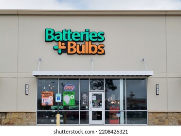 Houston, Texas USA 12-03-2021: Batteries Plus Bulbs Storefront Exterior In Houston, TX. Retail Chain Store Founded In 1988.