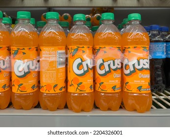 Houston, Texas, USA - February 22, 2022: Crush Orange Soda Pop, 16 Fl Oz, 6 Pack Bottles On The Shelf In A Supermarket. 