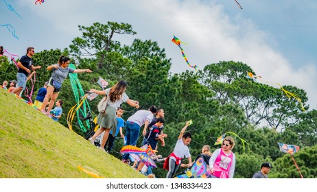 Houston, Texas, USA March 24th,2019. Sixth Annual Hermann Park Conservancy Kite Festival In Houston Texas. People Flying Kites At Hermann Park And Miller Theatre
