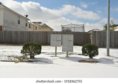 Houston, TX - Feb 15, 2021: Winter Storm In Houston TX On Feb 2021