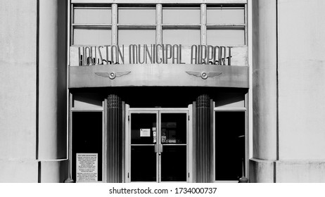 Houston TX/USA - May 2020: Built In 1940, The Art Deco William P Hobby Airport Terminal Building Is Now A Museum