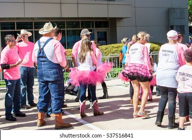 HOUSTON, TX/USA  NOVEMBER 12, 2016: Participants In The 2016 Boot Walk To End Cancer Held By The University Of Texas MD Anderson Cancer Center