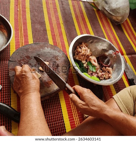 How to Make Spicy Minced Duck Salad (Larb Ped)
