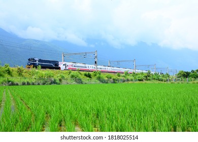 Hualien Taiwan932020 Diesel Electric Locomotives Hauled Stock Photo ...