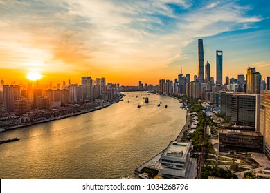 Huangpu River Side Of The City Scenery