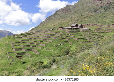 Huchuy Qosqo near Calca, Cusco - Peru