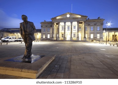 Huddersfield Train Station, Kirklees, West Yorkshire, UK