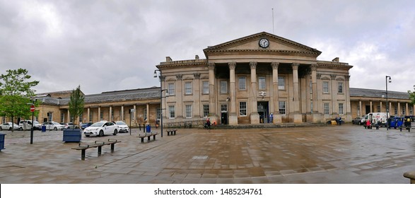 Huddersfield Train Station Yorkshire England 22/08/2019 By Roy Hinchliffe