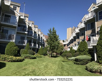 Hudson River Houses 