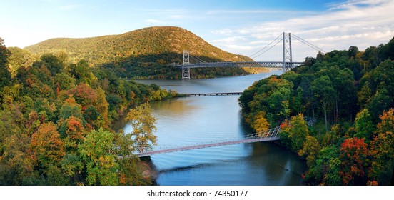 Hudson River valley panorama in Autumn with colorful mountain and Bridge over Hudson River. - Shutterstock ID 74350177