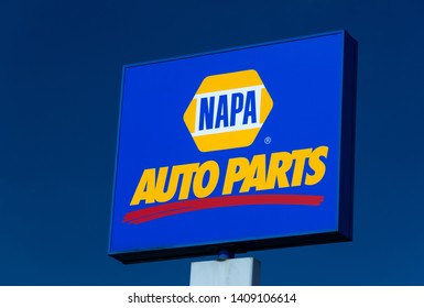 HUDSON, WI/USA - MAY 12, 2019: Napa Auto Parts Retail Store Exterior And Trademark Logo.