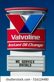 HUDSON, WI/USA - NOVEMBER 13, 2016: Valvoline Instant Oil Change Exterior And Logo. Valvoline Instant Oil Change Provides Automobile Preventative Maintenance.