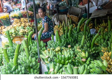 At Hue - Vietnam - On august 2019 - woman selling bananas at Dong Ba Market,  the oldest market in Hue City