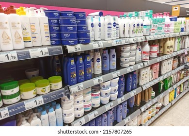 358 Nivea shelf Images, Stock Photos & Vectors | Shutterstock