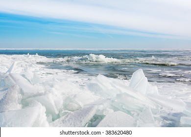 12,722 Chunks Of Ice Images, Stock Photos & Vectors | Shutterstock