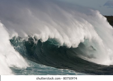 大波 の画像 写真素材 ベクター画像 Shutterstock