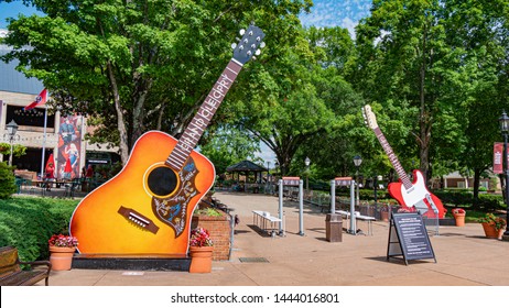 Huge Guitars At Grand Ole Opry - NASHVILLE, TENNESSEE - JUNE 15, 2019