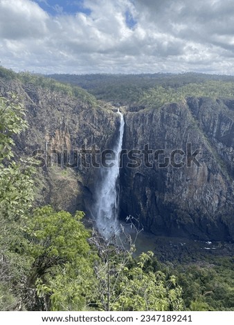 Similar – Foto Bild Wallaman Falls Ferne