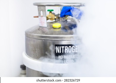 huge-tank-nitrogen-half-covered-260nw-28