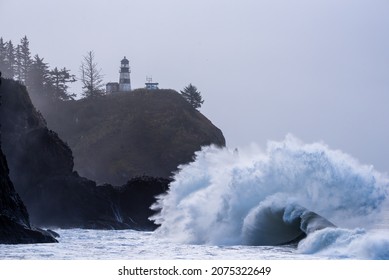 Huge Waves At Cape Disappointment