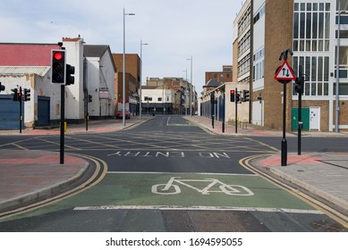 Hull Lockdown Coronavirus Covid-19 Empty Streets Closed Down Quarantine  United Kingdom 05.04.2020 