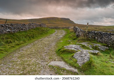 Hull Pot and Pen-y-Ghent near to Horton in Ribblesdale in the Yorkshire Dales