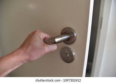 Human Hand Open Lockdoor Stock Photo 1097302412 | Shutterstock