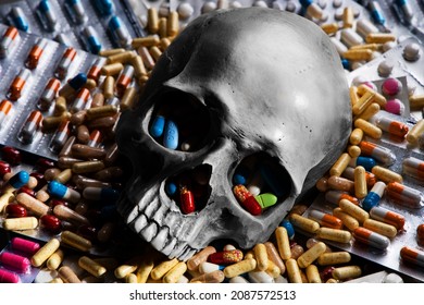3,758 Skull pill Images, Stock Photos & Vectors | Shutterstock