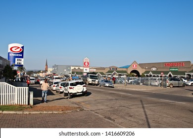 Humansdorp, South Africa - June 2, 2018: A Landscape Image Of The Central Business District Of The Town.  