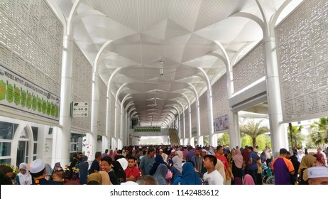 Tabung haji Images, Stock Photos & Vectors  Shutterstock