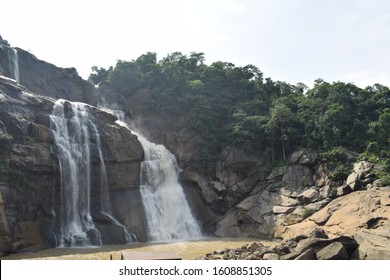 28 Hundru falls Images, Stock Photos & Vectors | Shutterstock