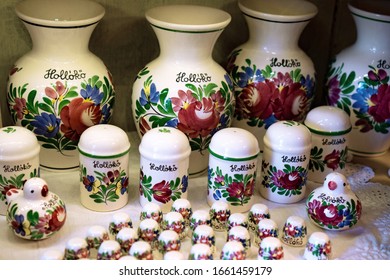 Hollókő, Hungary / 13.04.2019: Traditional Hungarian Handmade Chinaware In Hungary Holloko Shop