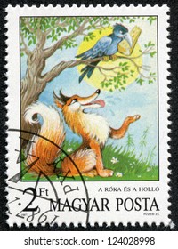 HUNGARY - CIRCA 1987: A Stamp Printed By Hungary Shows The Fox And The Crow, Aesops Fables, Fairy Tales Series, Circa 1987