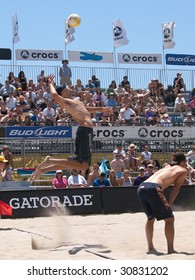 HUNTINGTON BEACH, CA. - MAY 23: Phil Daulhausser and Todd Rogers at the AVP Huntington Beach Open south of the pier on the weekend May 23, 2009 in Huntington Beach, California.