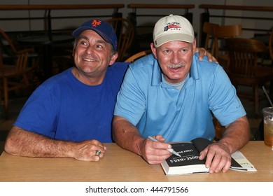 HUNTINGTON, NY-JUNE 28: Former MLB Player Lenny Dykstra Signs Copies Of His Book 