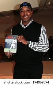 HUNTINGTON, NY-MAY 16: Former MLB Player/manager Willie Randolph Signs Copies Of His Book 